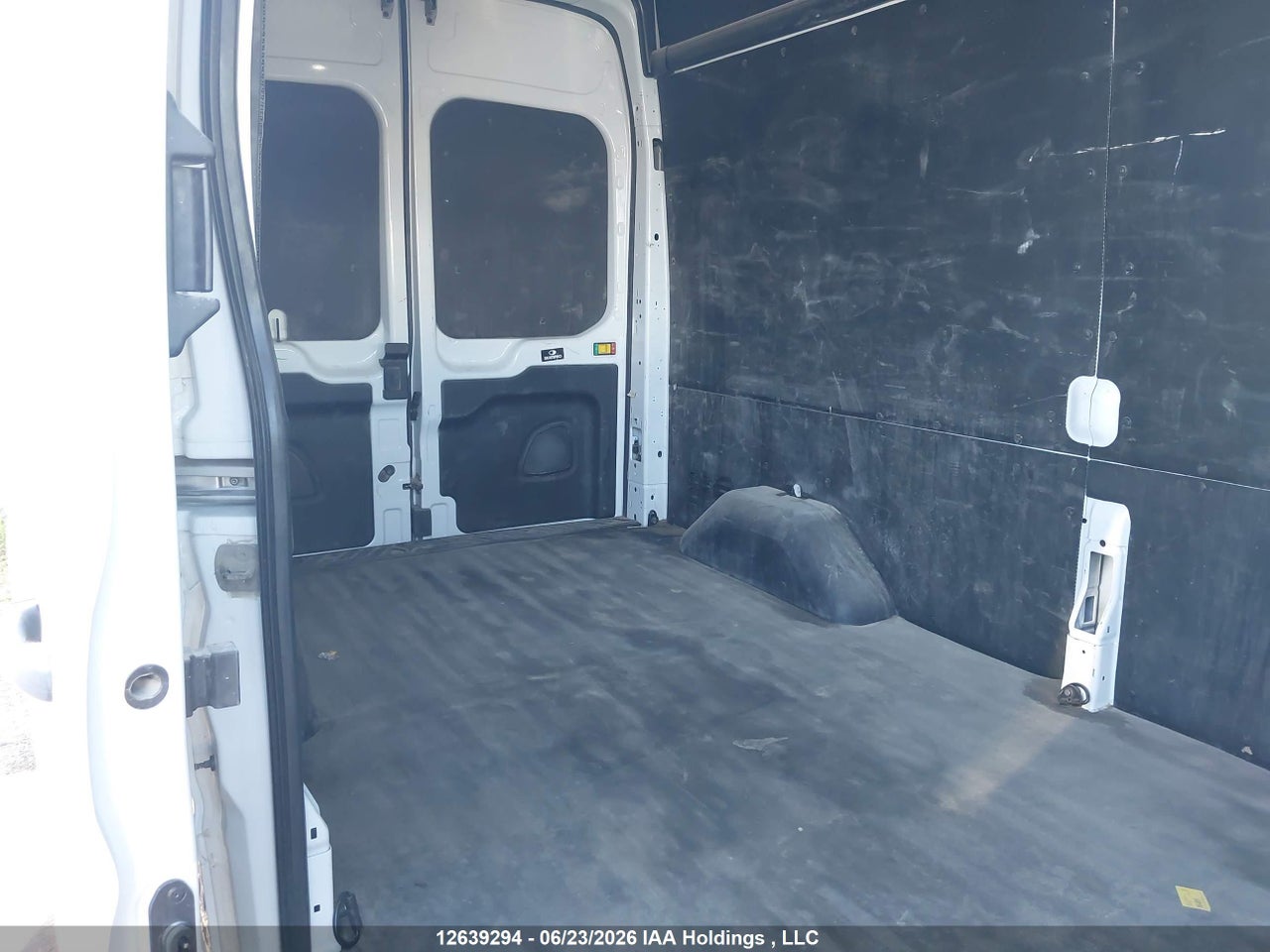 2024 FORD TRANSIT-250 CARGO thumbnail 9