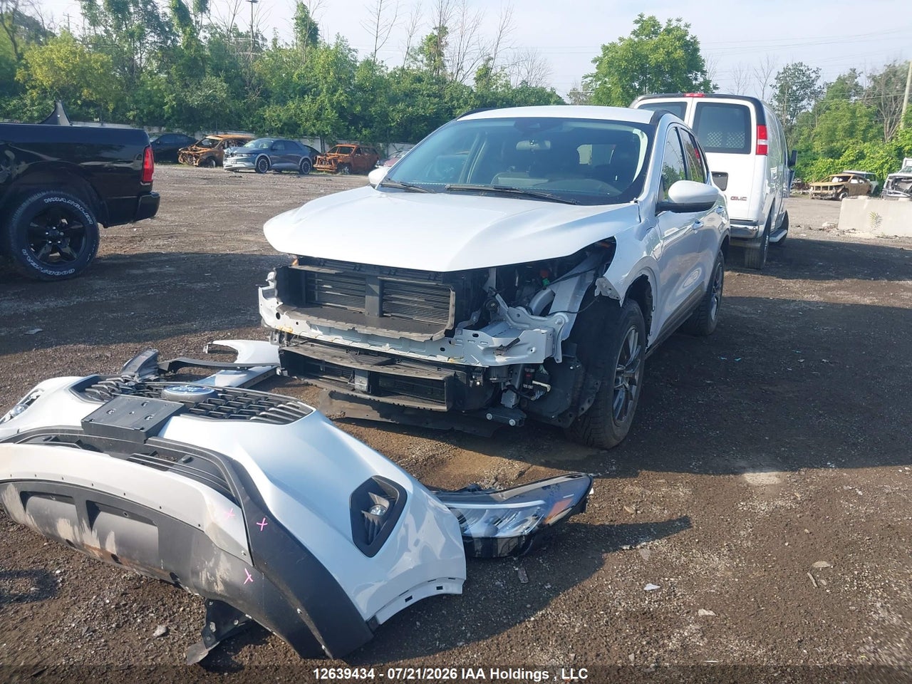 2025 FORD ESCAPE PHEV thumbnail 3