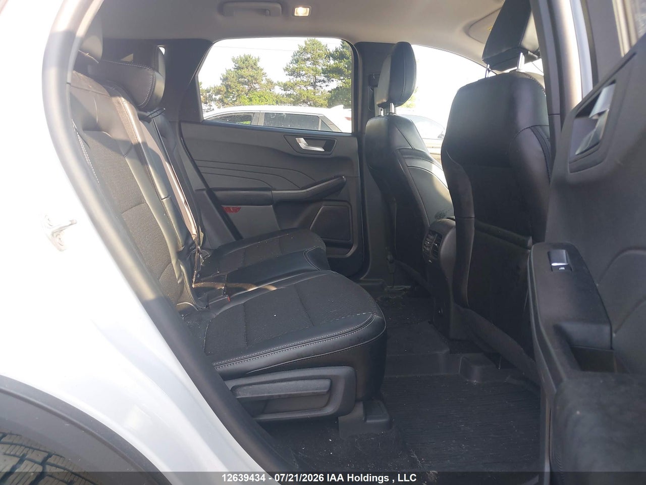 2025 FORD ESCAPE PHEV thumbnail 9