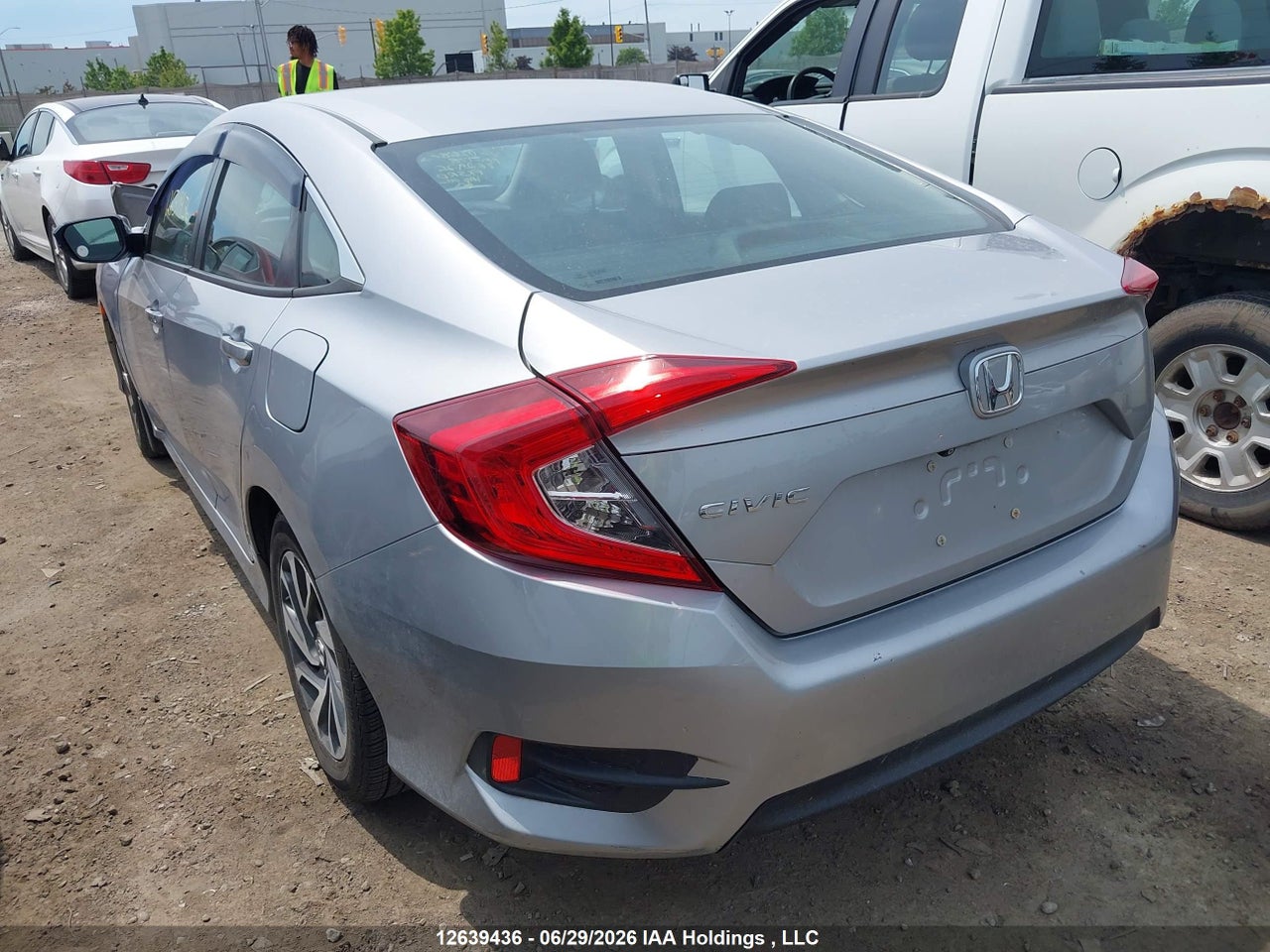 2017 HONDA CIVIC EX 4DR thumbnail 4