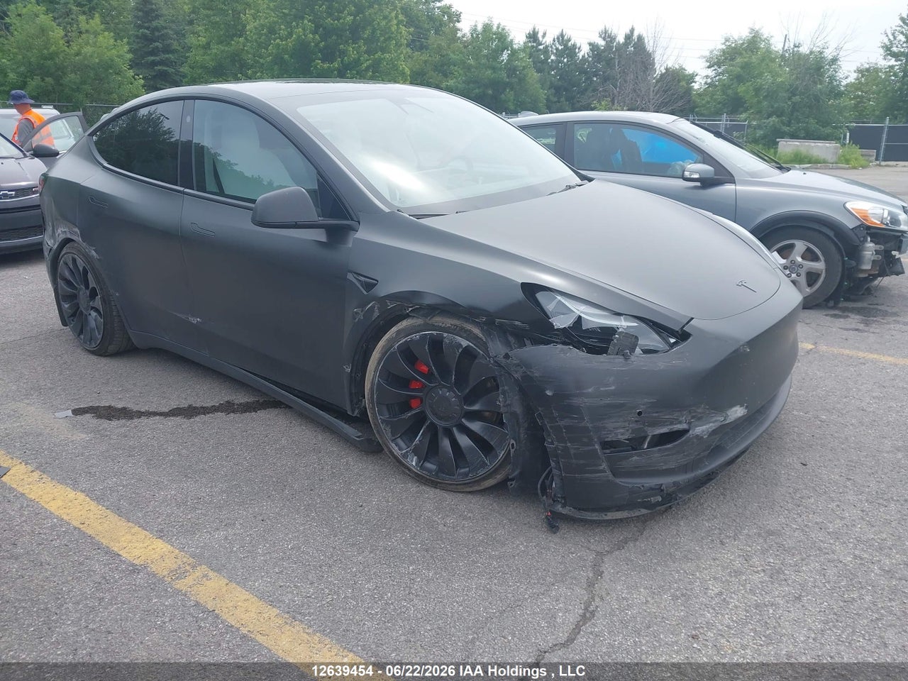 2022 TESLA MODEL Y PERFORMANCE thumbnail 2
