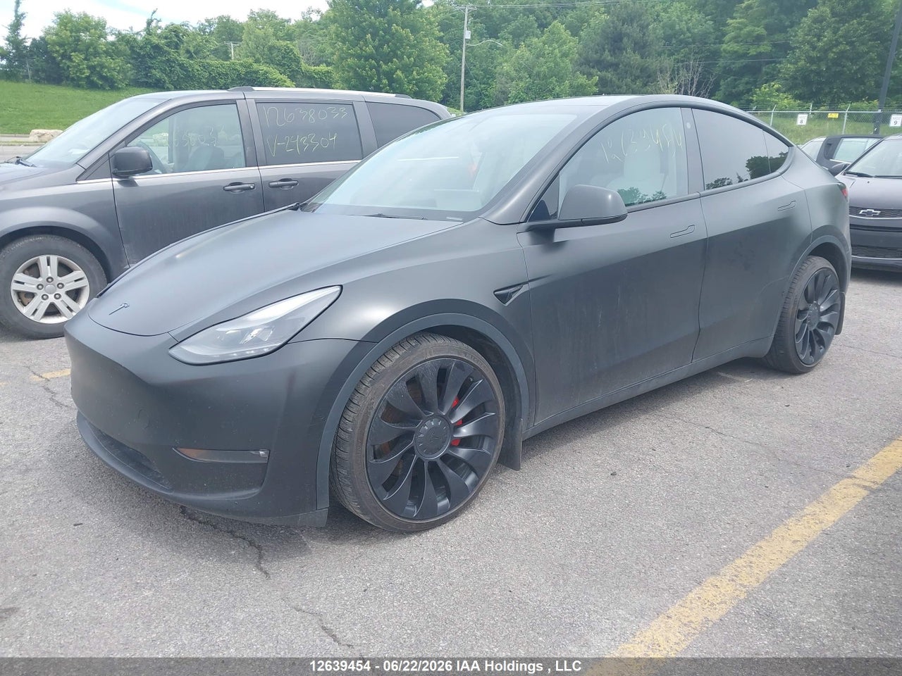 2022 TESLA MODEL Y PERFORMANCE thumbnail 3