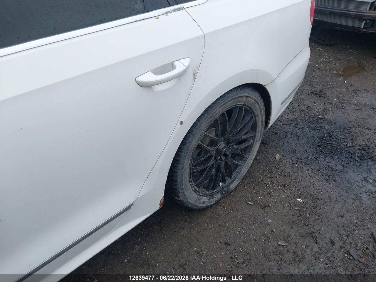 2013 VOLKSWAGEN PASSAT SE thumbnail 7