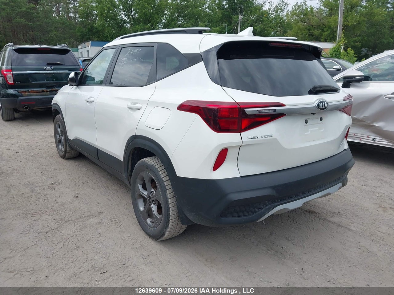 2021 KIA SELTOS LX thumbnail 4