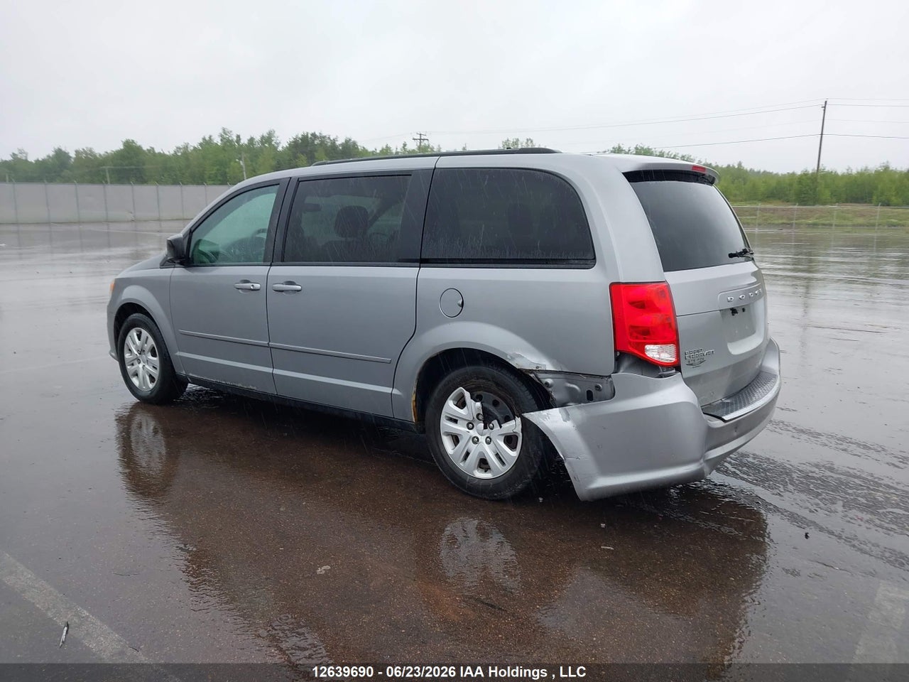 2014 DODGE GRAND CARAVAN SE thumbnail 4