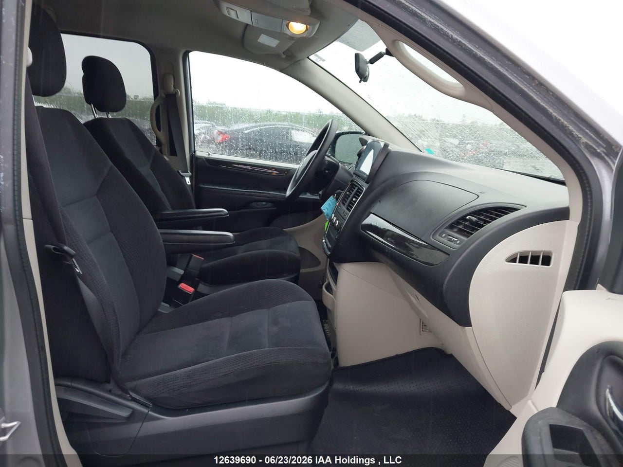 2014 DODGE GRAND CARAVAN SE thumbnail 6