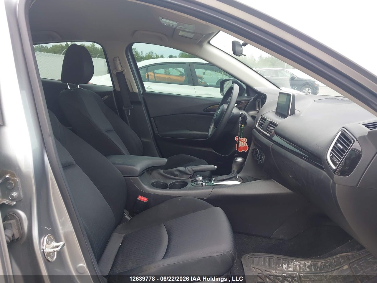 2016 MAZDA 3 Sport thumbnail 6