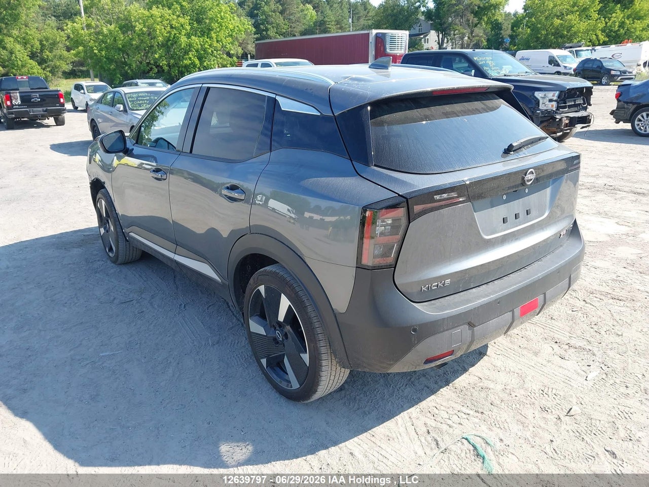 2025 NISSAN KICKS SR PREMIUM thumbnail 4