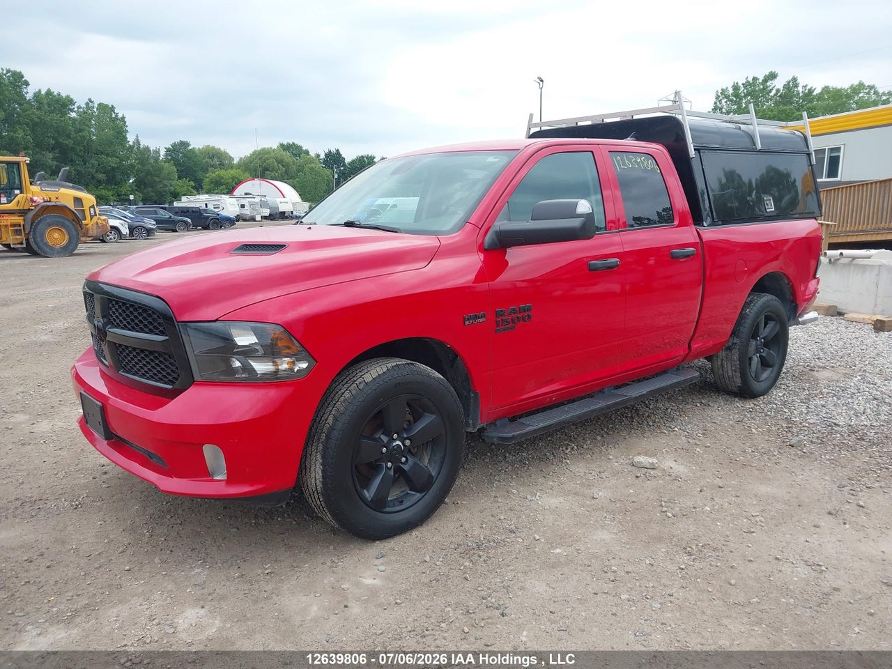 2021 RAM 1500 CLASSIC TRADESMAN thumbnail 3