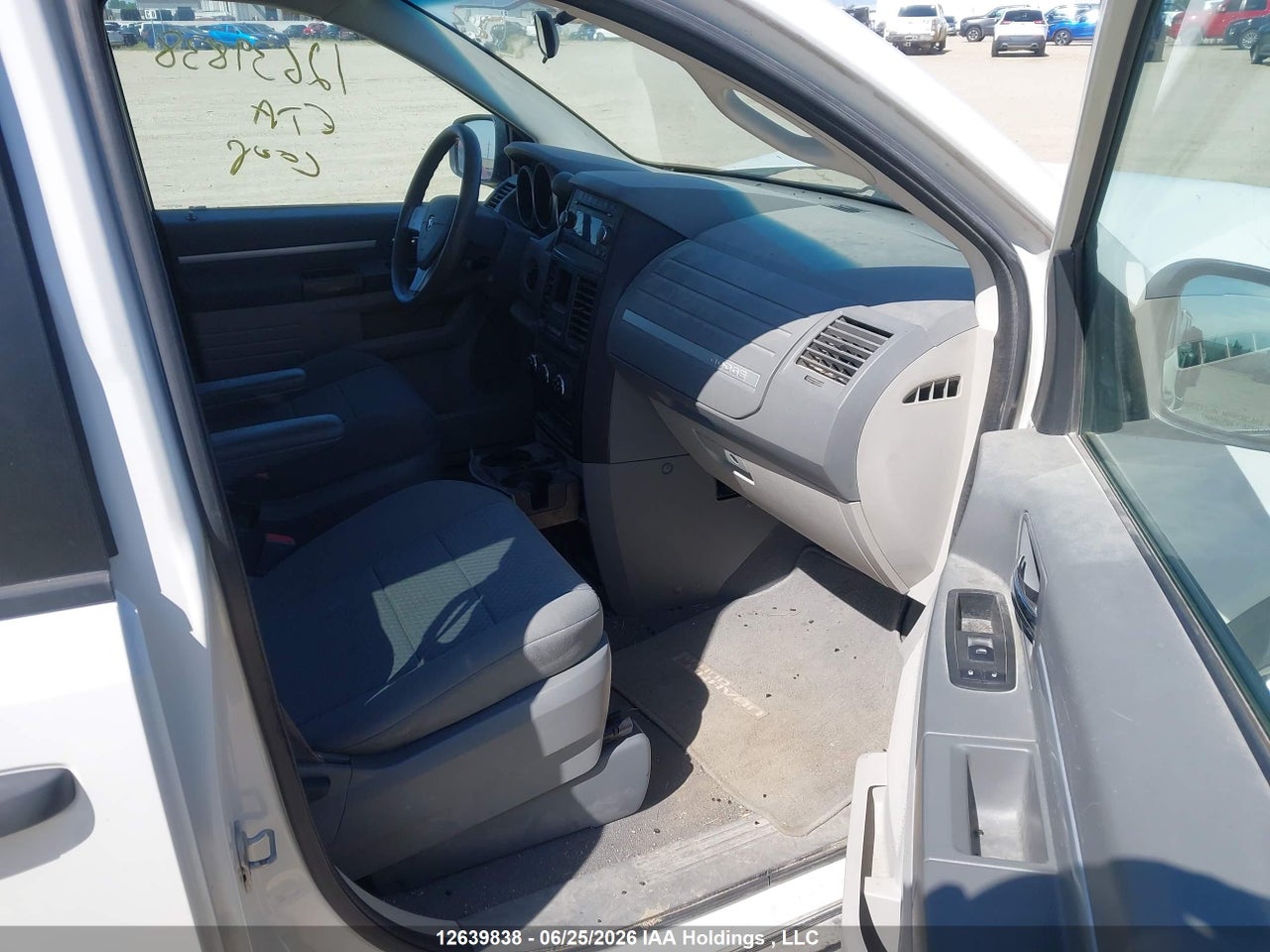 2010 DODGE GRAND CARAVAN SE thumbnail 6