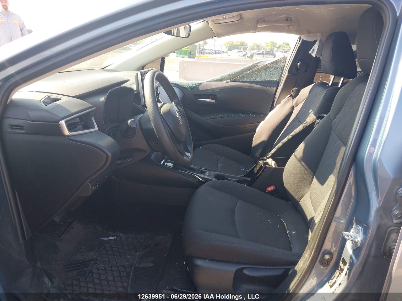 2020 TOYOTA COROLLA LE thumbnail 6