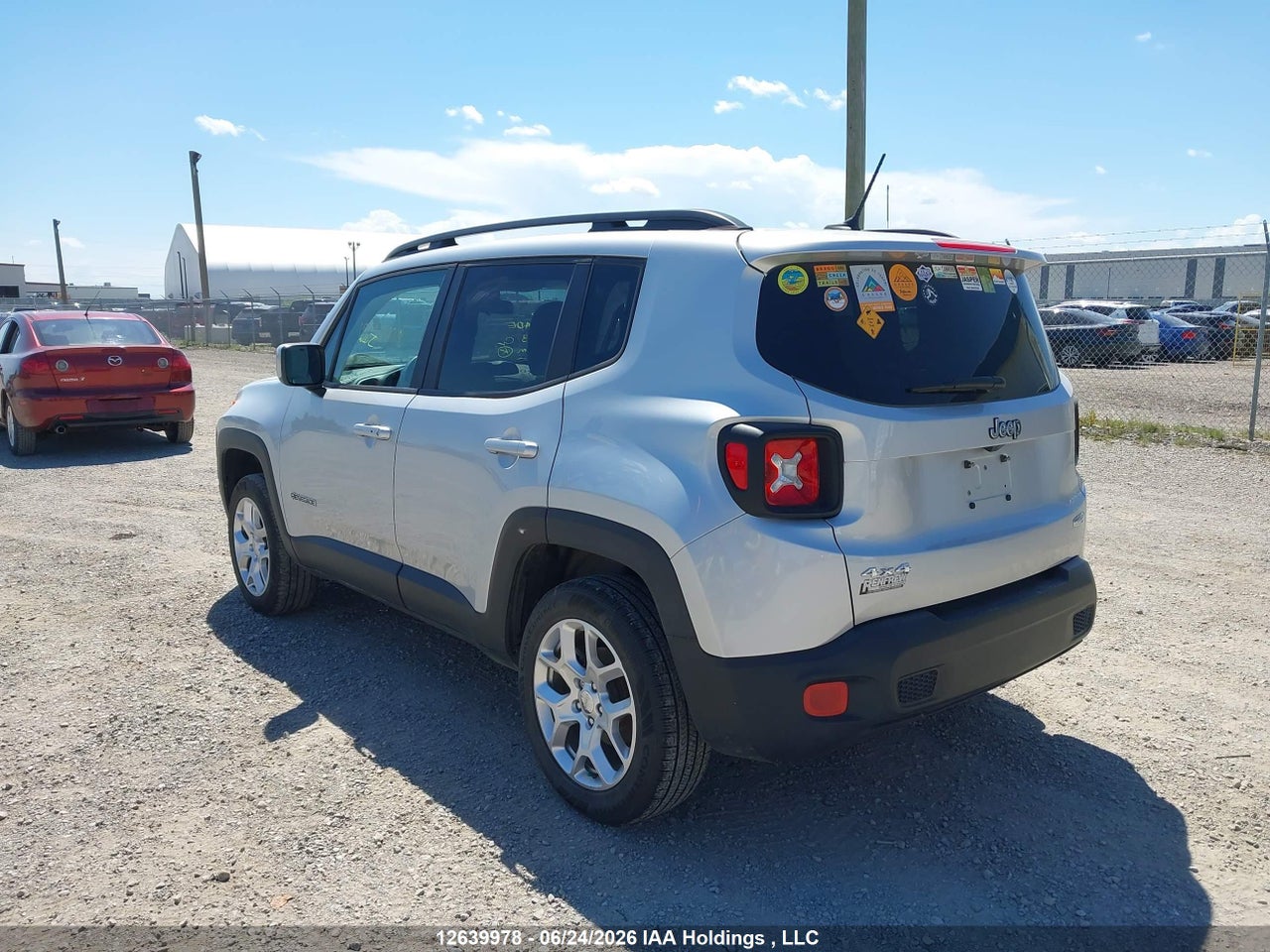 2017 JEEP RENEGADE LATITUDE thumbnail 4
