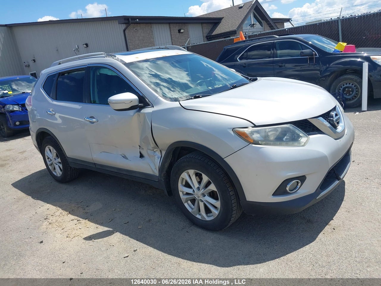 2015 NISSAN ROGUE S/SL/SV thumbnail 2