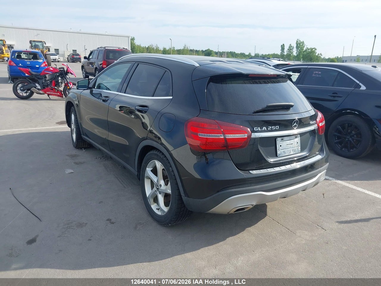 2019 MERCEDES BENZ GLA 250 4MATIC thumbnail 4