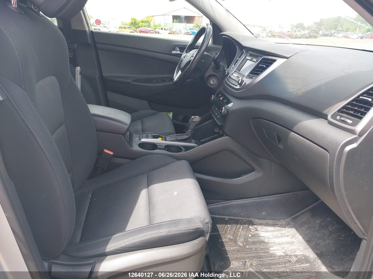 2016 HYUNDAI TUCSON thumbnail 6