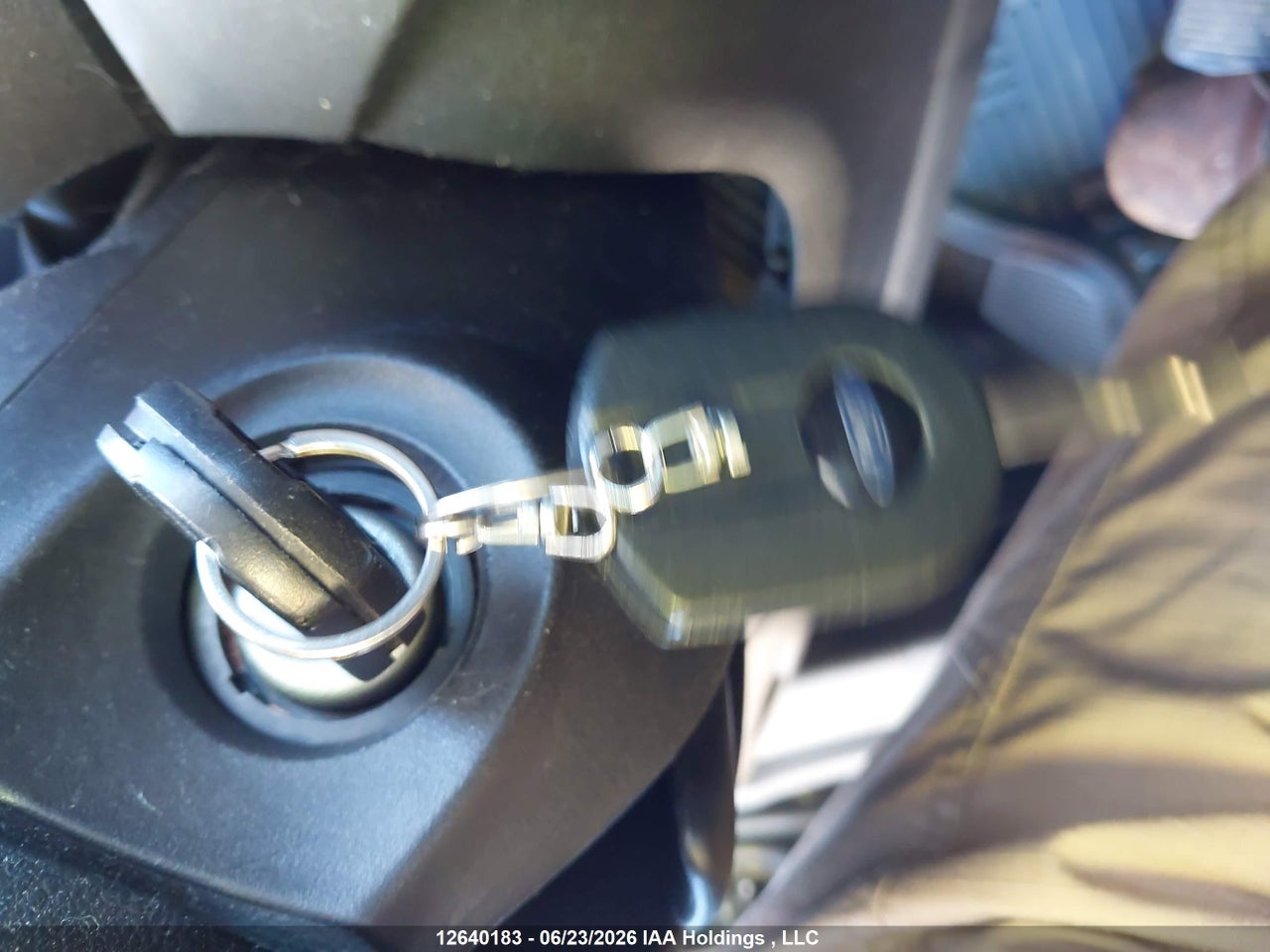 2015 FORD ESCAPE SE thumbnail 12