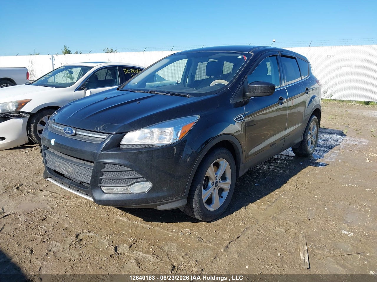 2015 FORD ESCAPE SE thumbnail 3