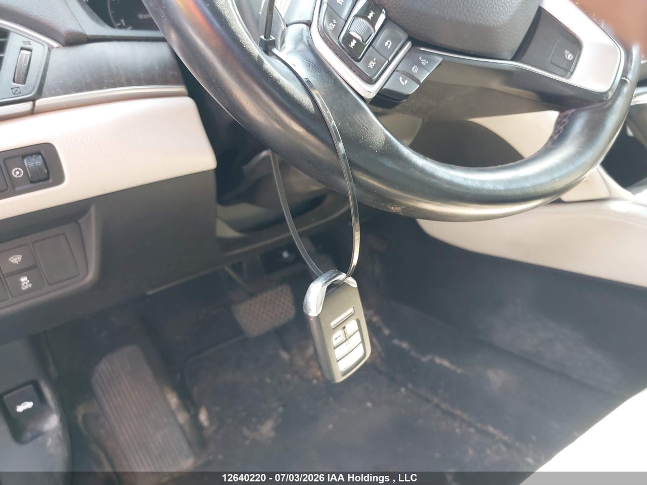 2018 HONDA ACCORD TOURING thumbnail 12
