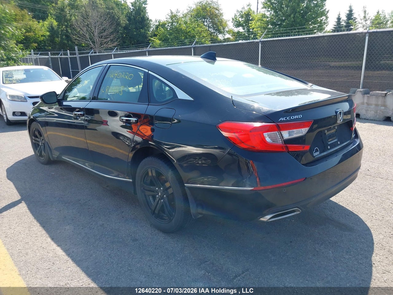 2018 HONDA ACCORD TOURING thumbnail 4