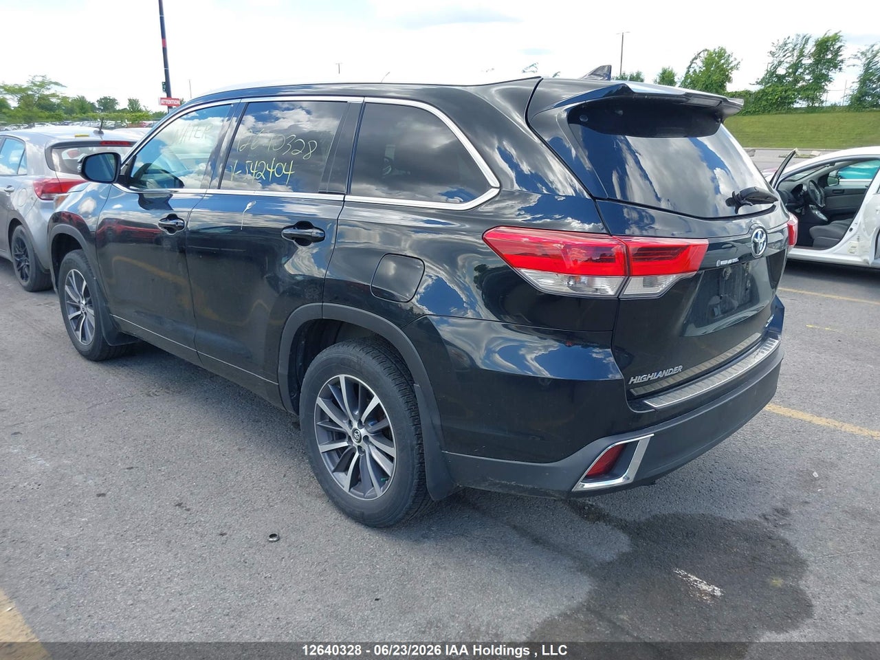 2018 TOYOTA highlander xle thumbnail 4