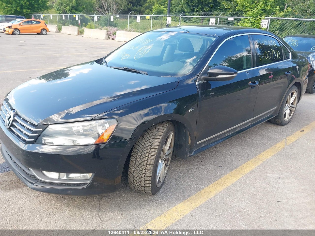 2012 VOLKSWAGEN PASSAT SEL thumbnail 3