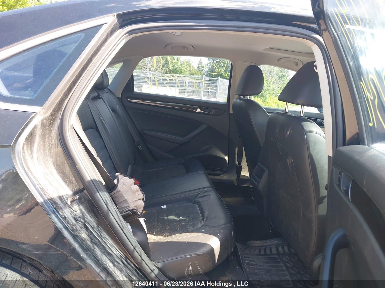 2012 VOLKSWAGEN PASSAT SEL thumbnail 10