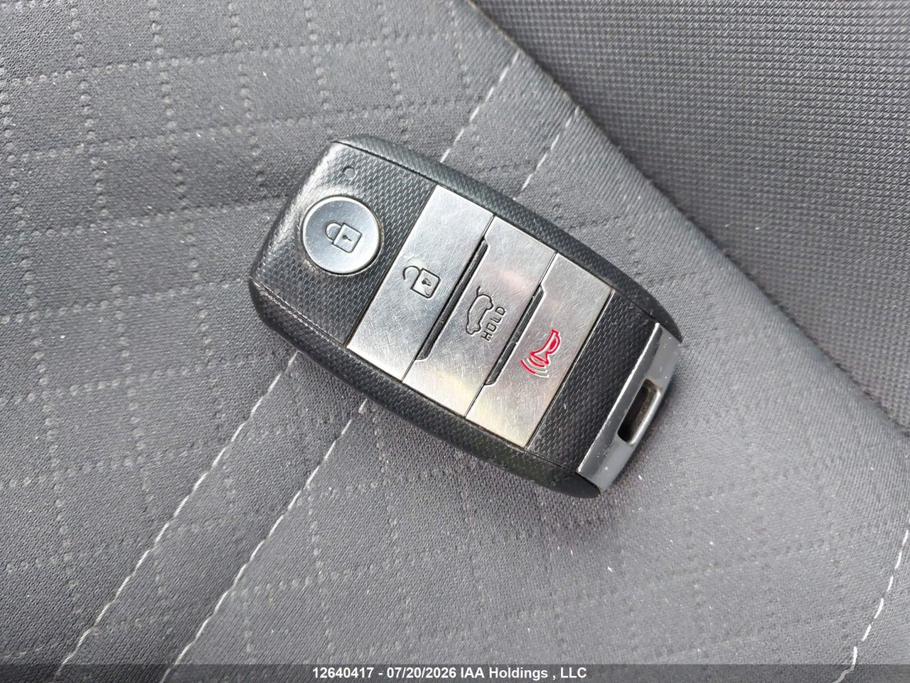 2017 KIA SORENTO 2.0L LX TURBO thumbnail 12