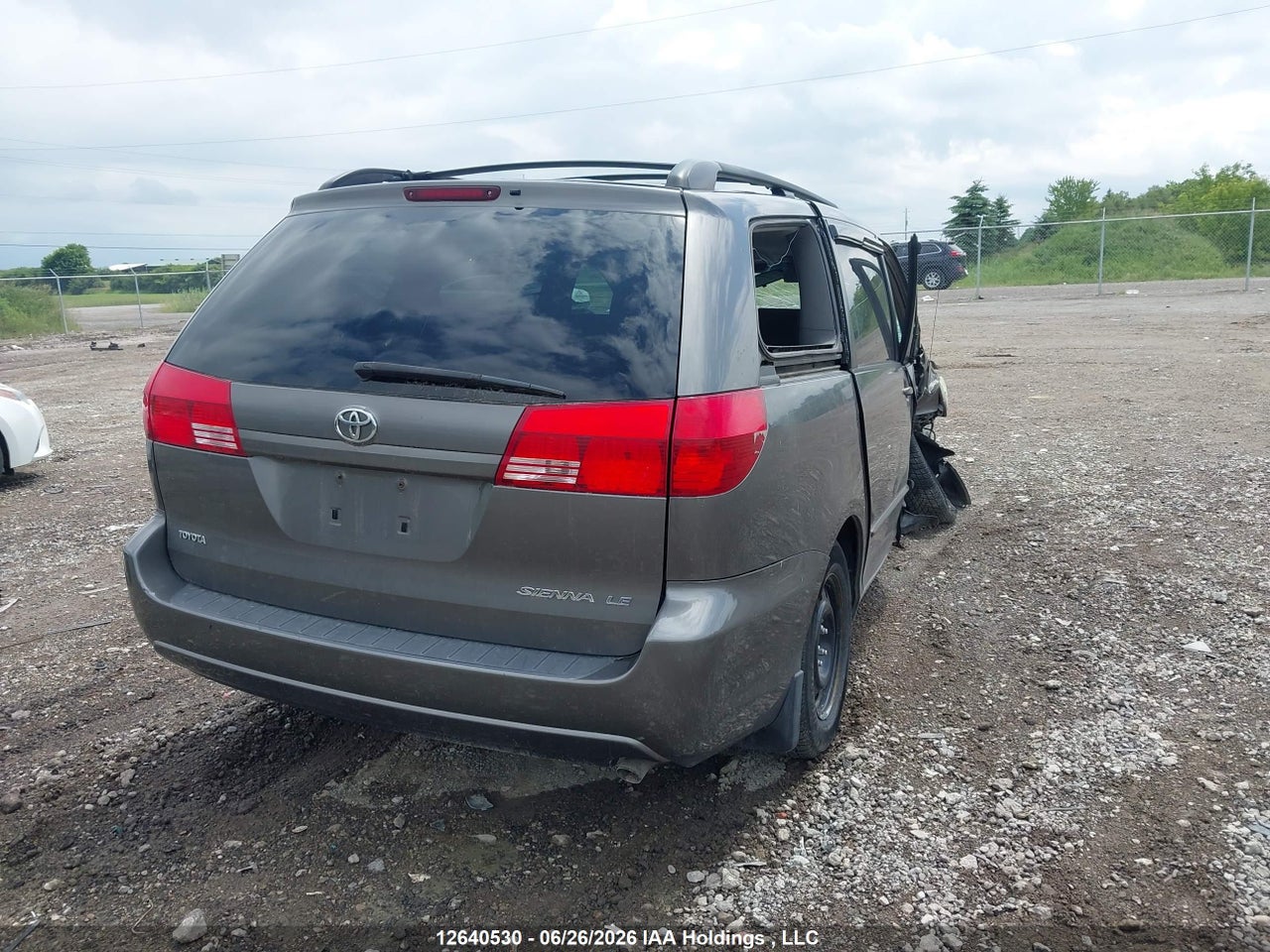2004 TOYOTA SIENNA CE/LE thumbnail 5