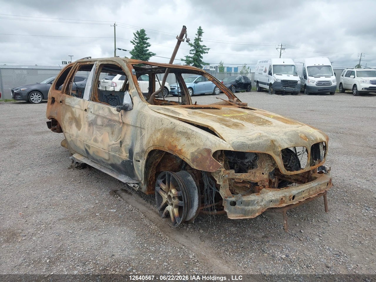 2004 BMW X5 3.0I thumbnail 2