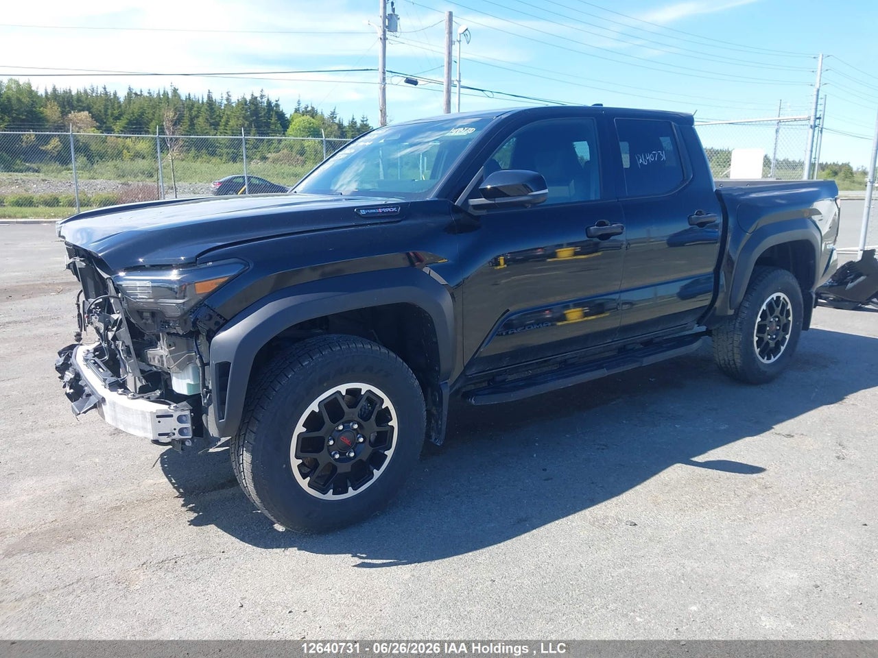 2025 TOYOTA TACOMA DOUBLE CAB/TRD SPORT/TRD OFF ROAD/TRD PRO/LTD/TRAILHUNTER thumbnail 3