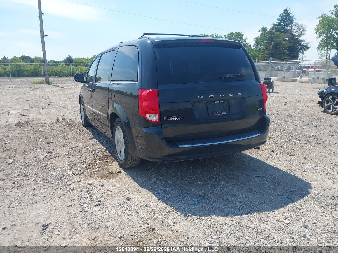 2014 DODGE GRAND CARAVAN CREW thumbnail 4