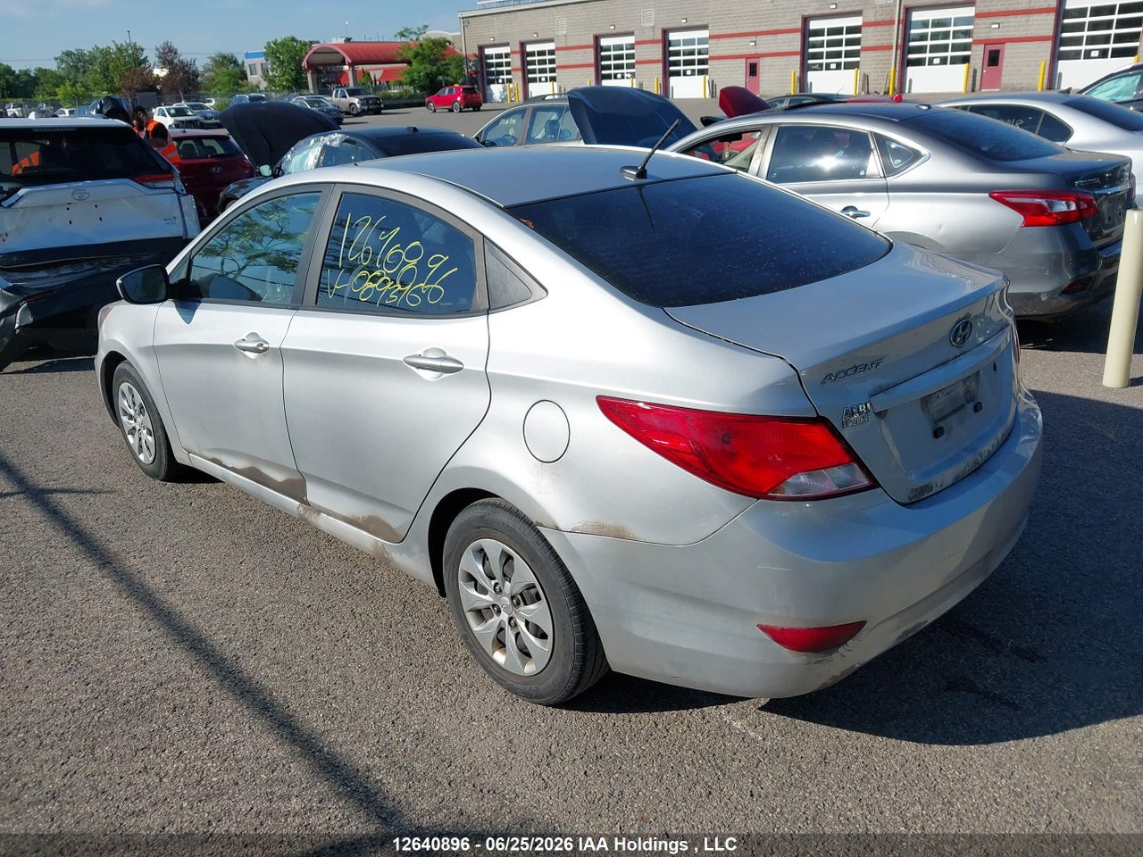 2016 HYUNDAI ACCENT GL thumbnail 4