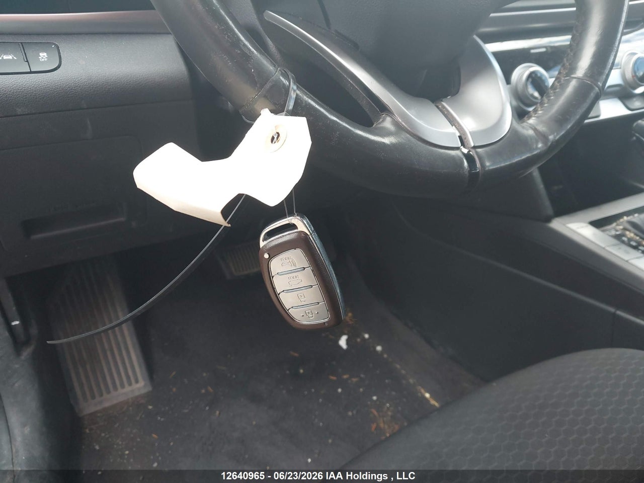 2020 HYUNDAI ELANTRA thumbnail 12