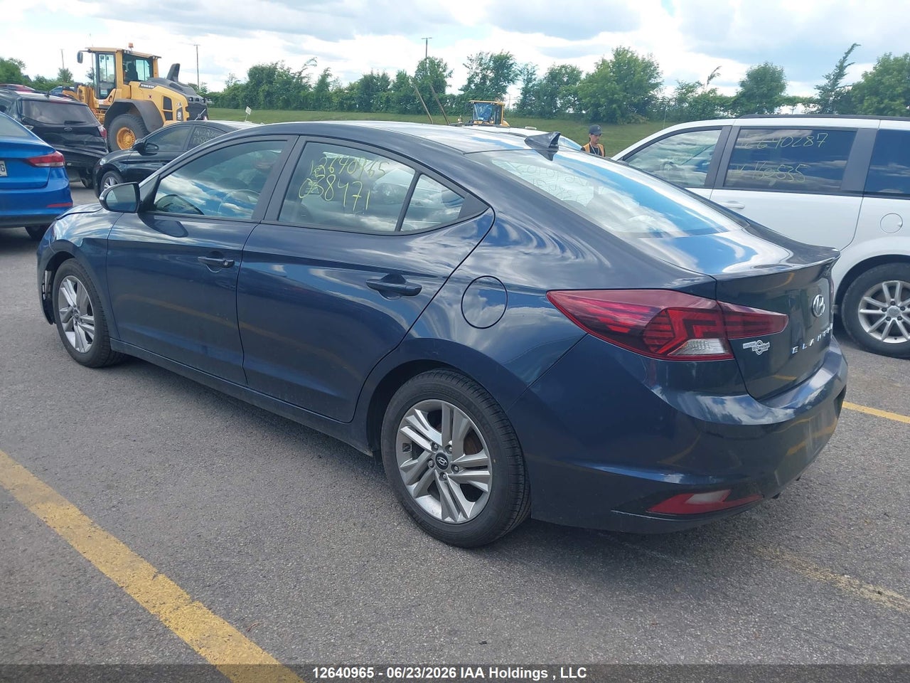 2020 HYUNDAI ELANTRA thumbnail 4