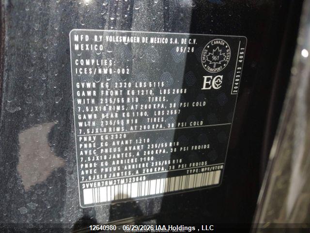 2026 VOLKSWAGEN TIGUAN SE thumbnail 11
