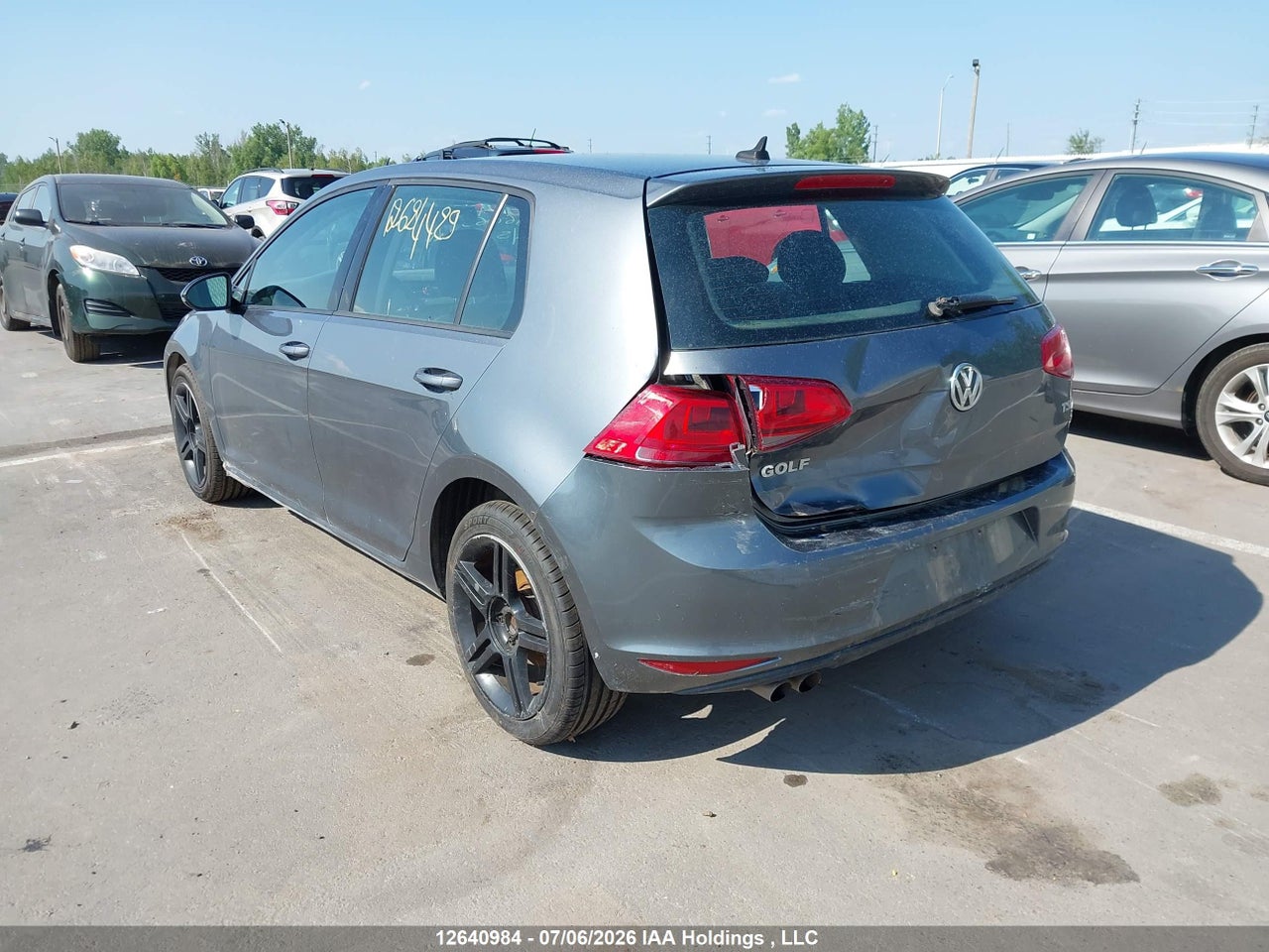 2016 VOLKSWAGEN GOLF 1.8 TSI COMFORTLINE/1.8 TSI HIGHLINE/1.8 TSI TRENDLINE thumbnail 4