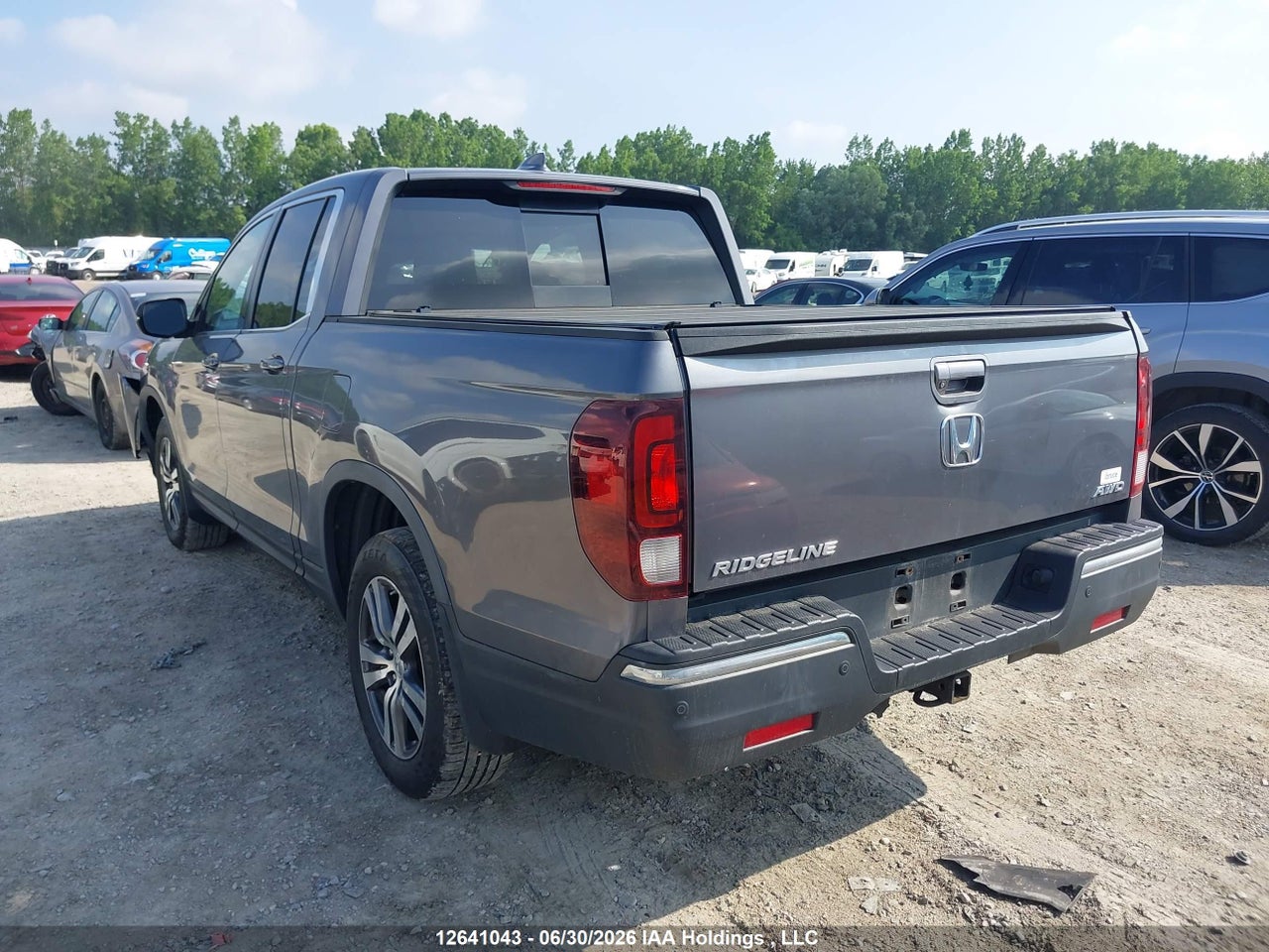 2017 HONDA RIDGELINE EX-L thumbnail 4