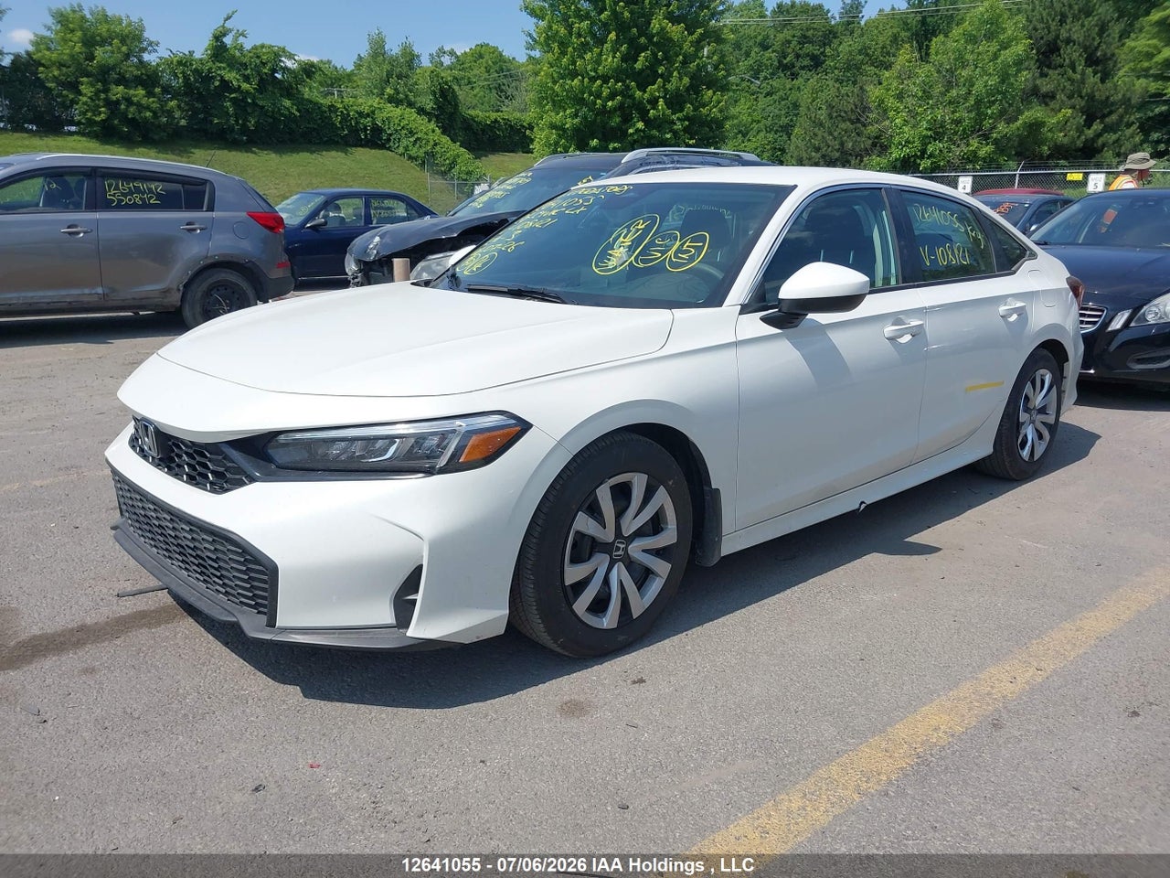 2026 HONDA CIVIC LX thumbnail 3