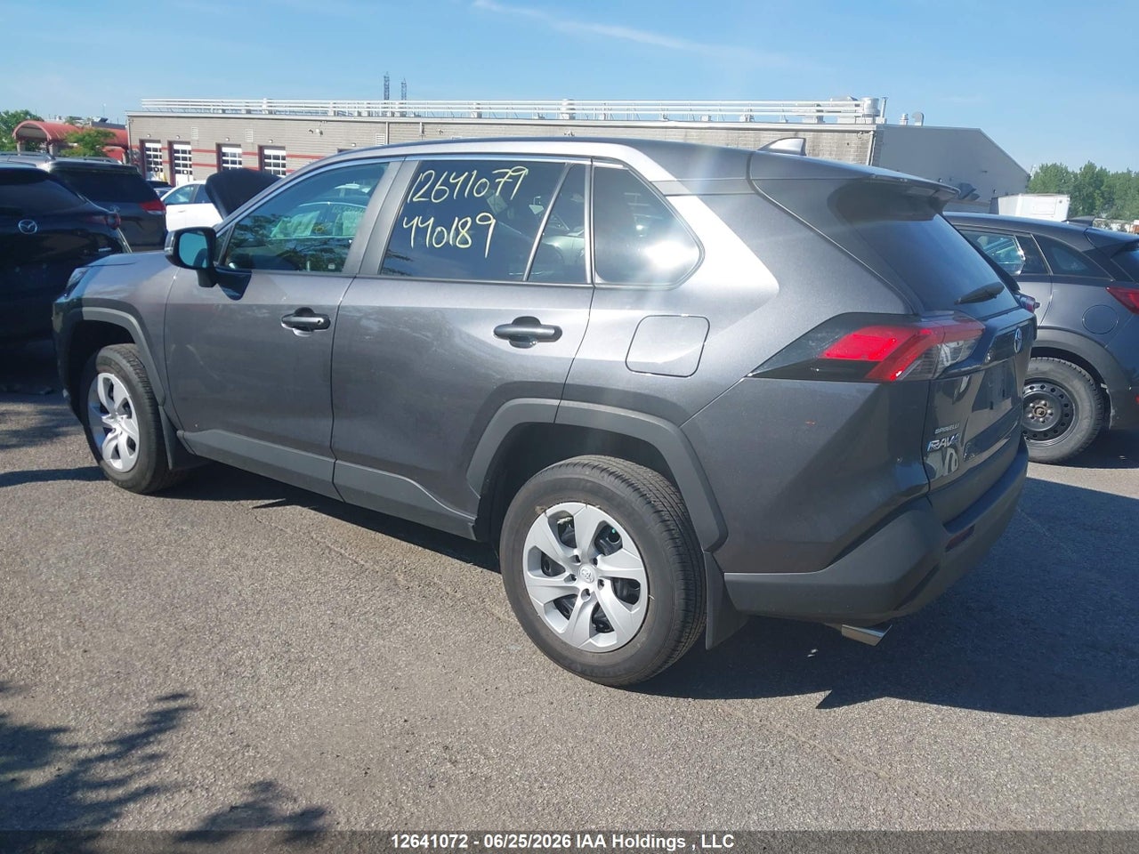 2024 TOYOTA RAV4 thumbnail 4