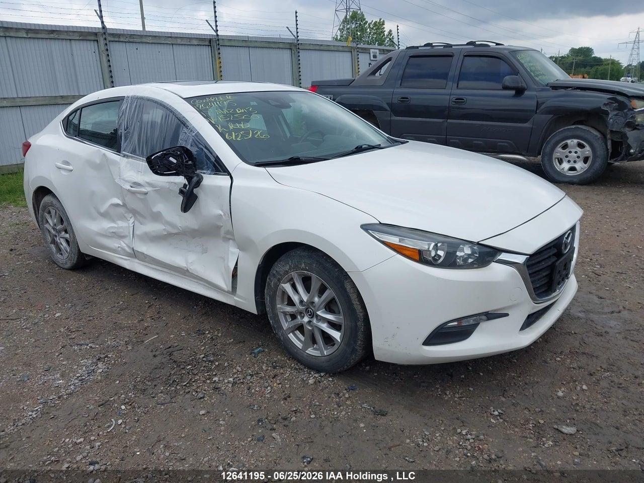 2017 MAZDA 3 TOURING thumbnail 2