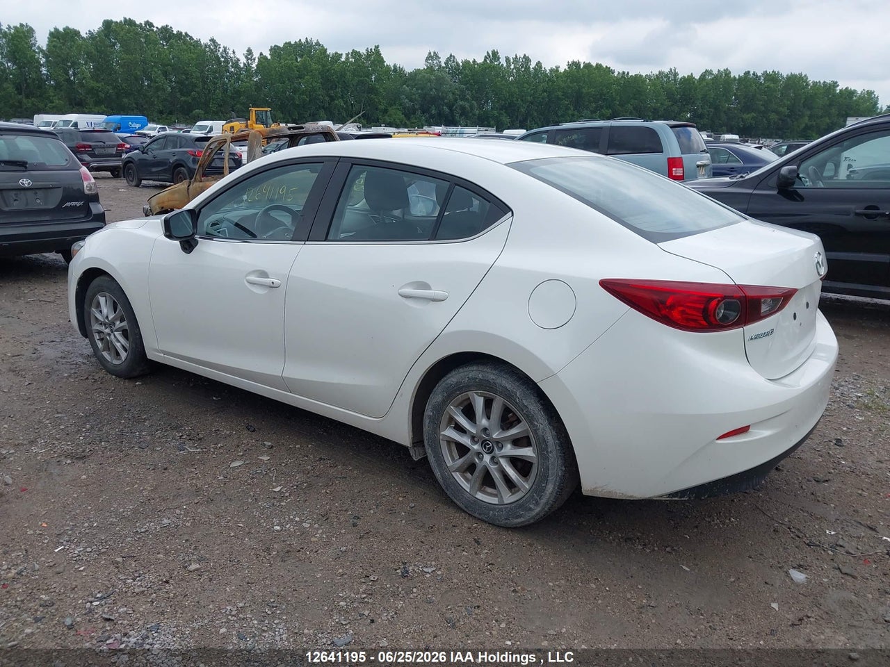 2017 MAZDA 3 TOURING thumbnail 4