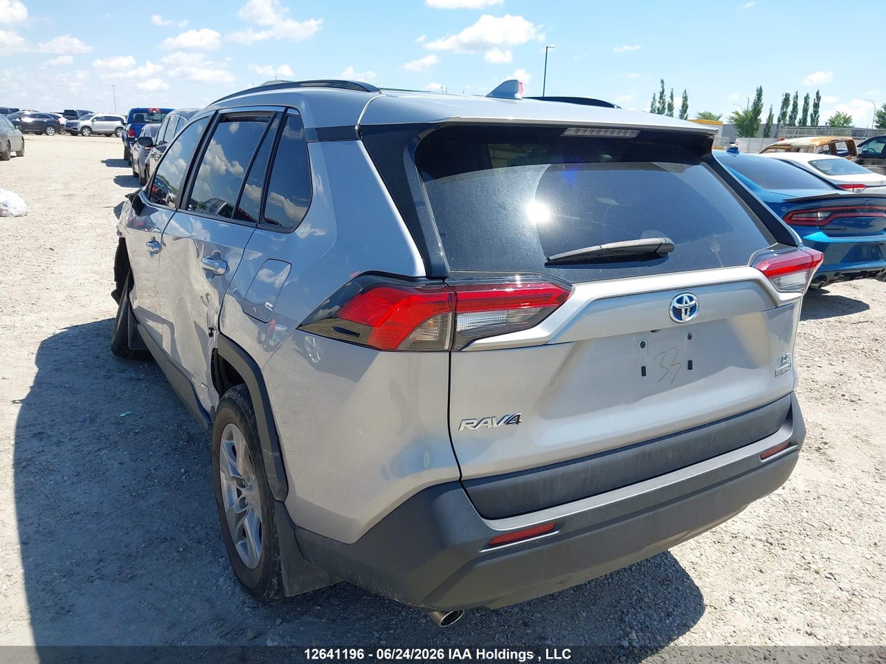 2022 TOYOTA RAV4 HYBRID LE thumbnail 4