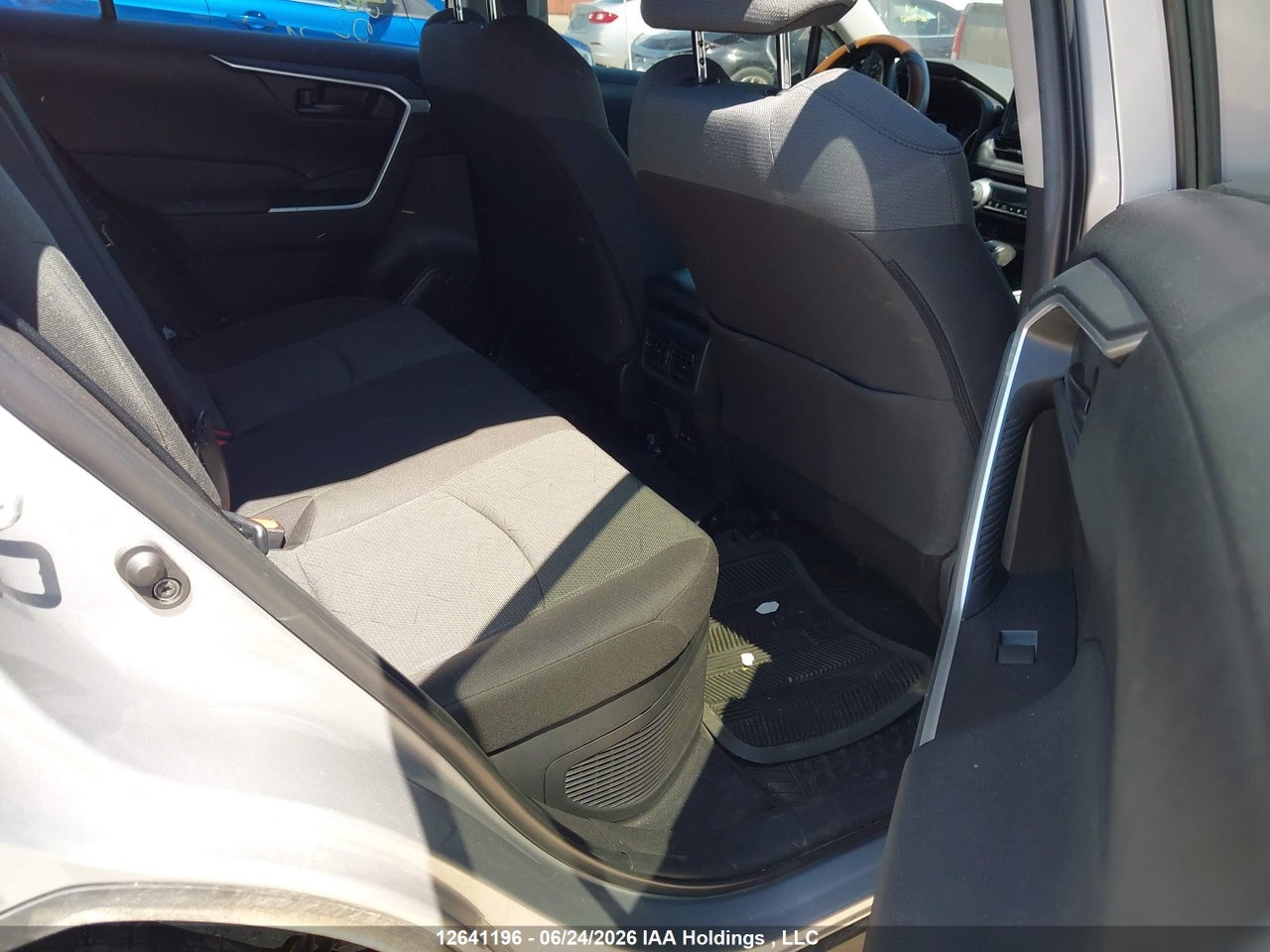 2022 TOYOTA RAV4 HYBRID LE thumbnail 9