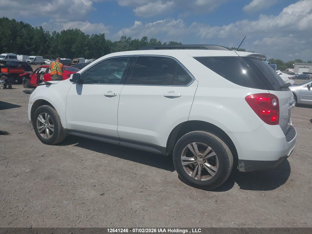 2015 CHEVROLET EQUINOX thumbnail 4