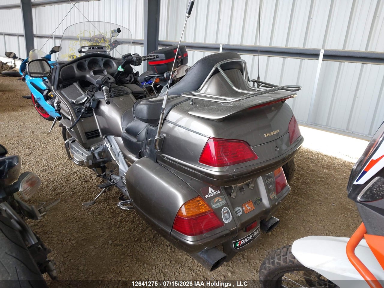 2004 HONDA GL1800 A thumbnail 4