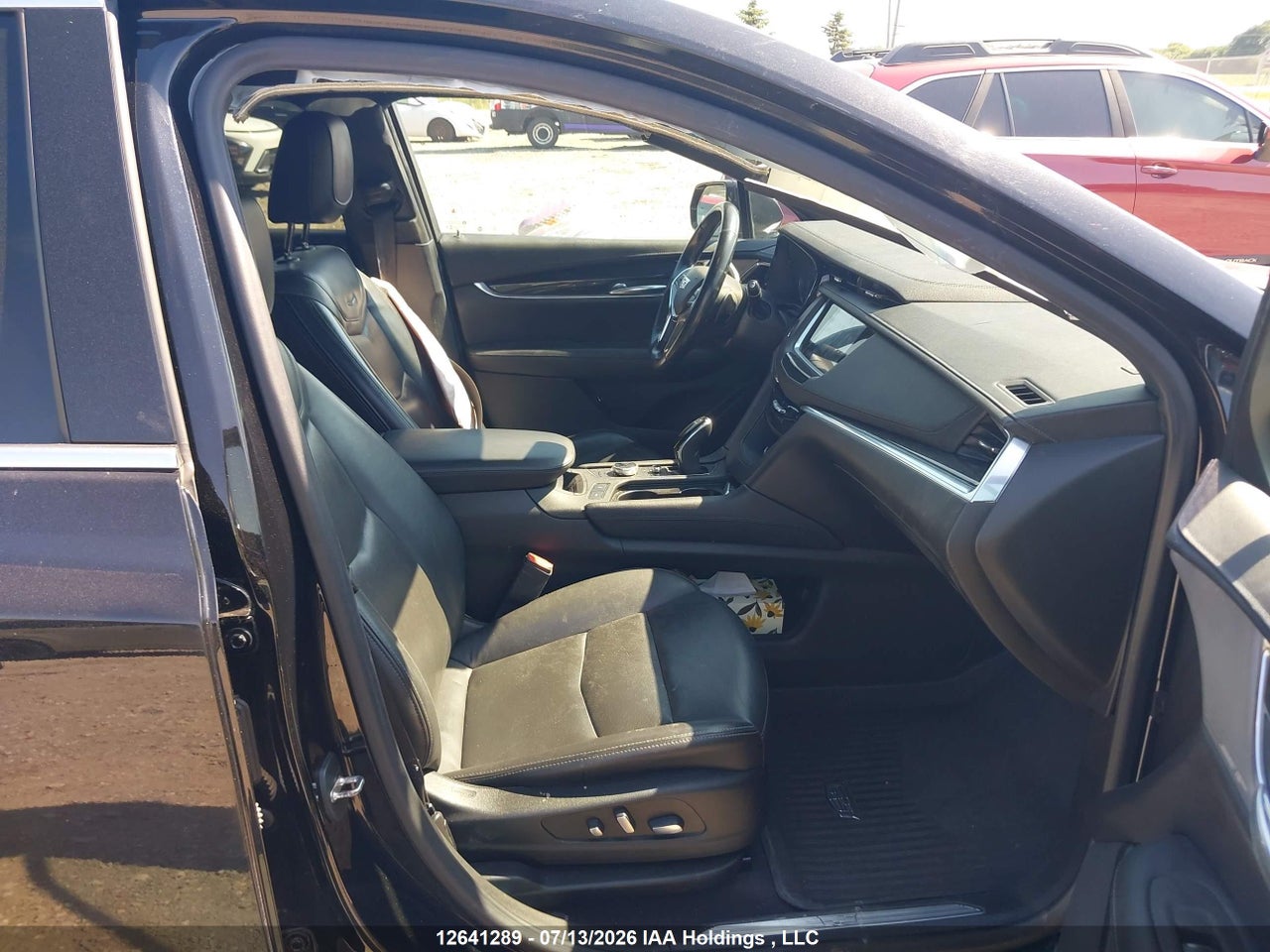 2022 CADILLAC XT5 thumbnail 6