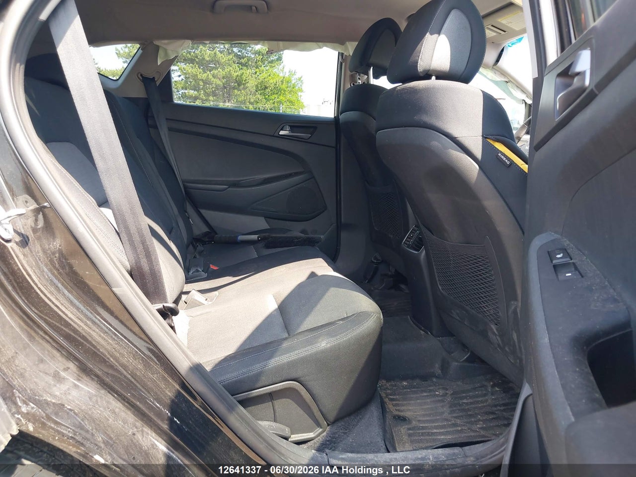2016 HYUNDAI TUCSON LIMITED/SPORT AND ECO/SE thumbnail 9