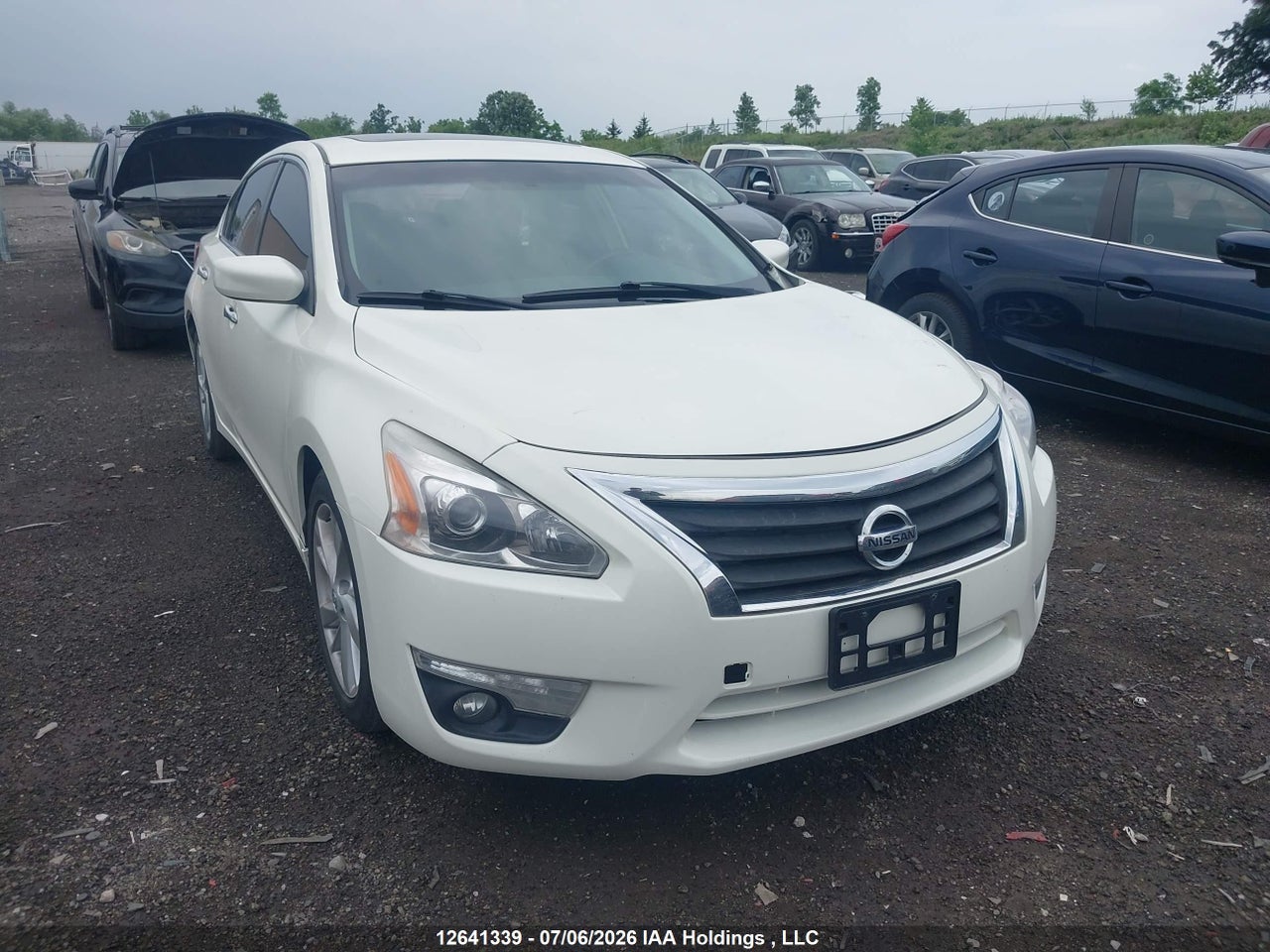 2013 NISSAN Altima 2.5/S/SV/SL thumbnail 2