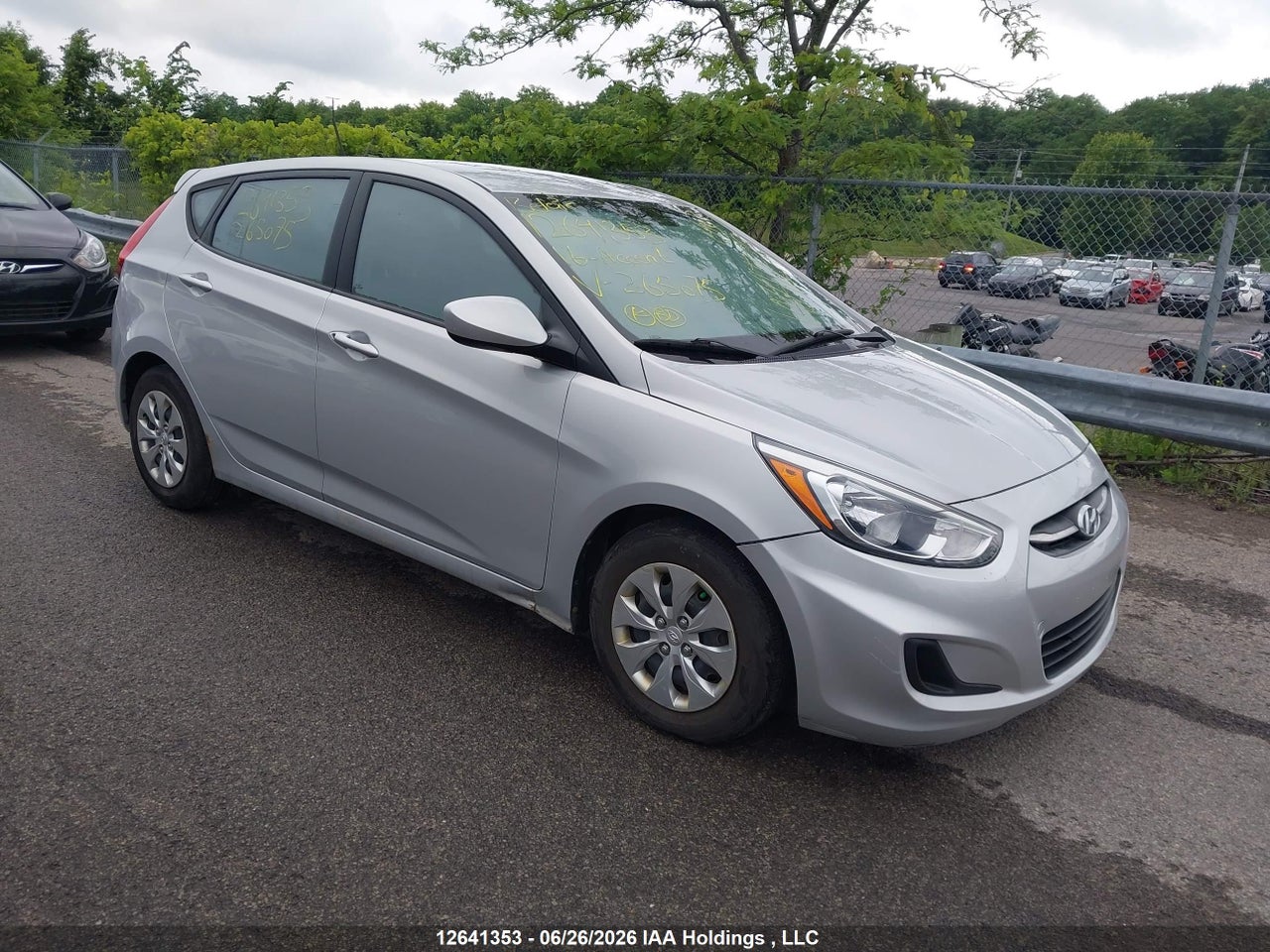 2016 HYUNDAI ACCENT thumbnail 2