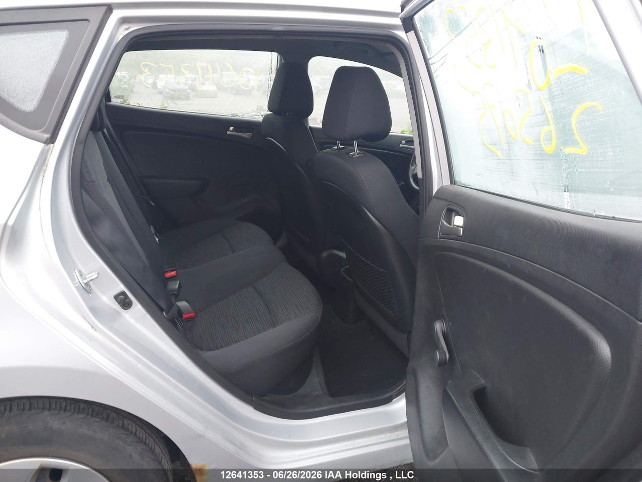 2016 HYUNDAI ACCENT thumbnail 9